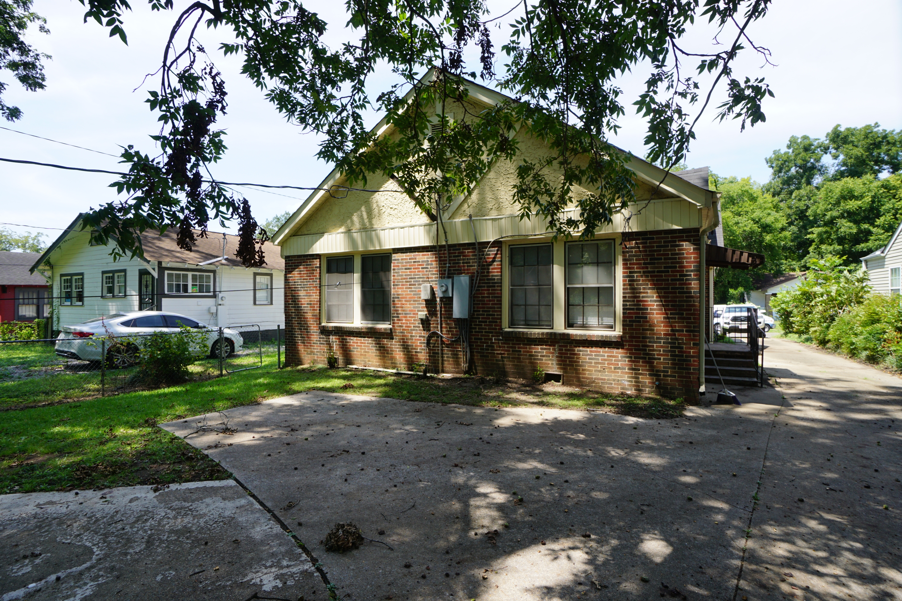 Property thumbnail image